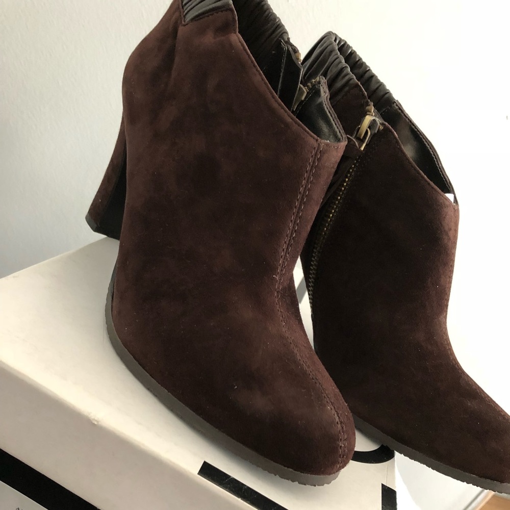 Loft Ankle booties